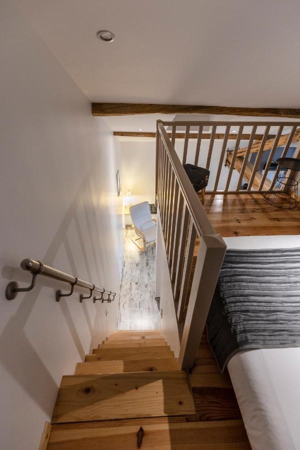 Civrac-en-Médoc Chambres D'Hotes Chateau Pierre De Montignac מראה חיצוני תמונה