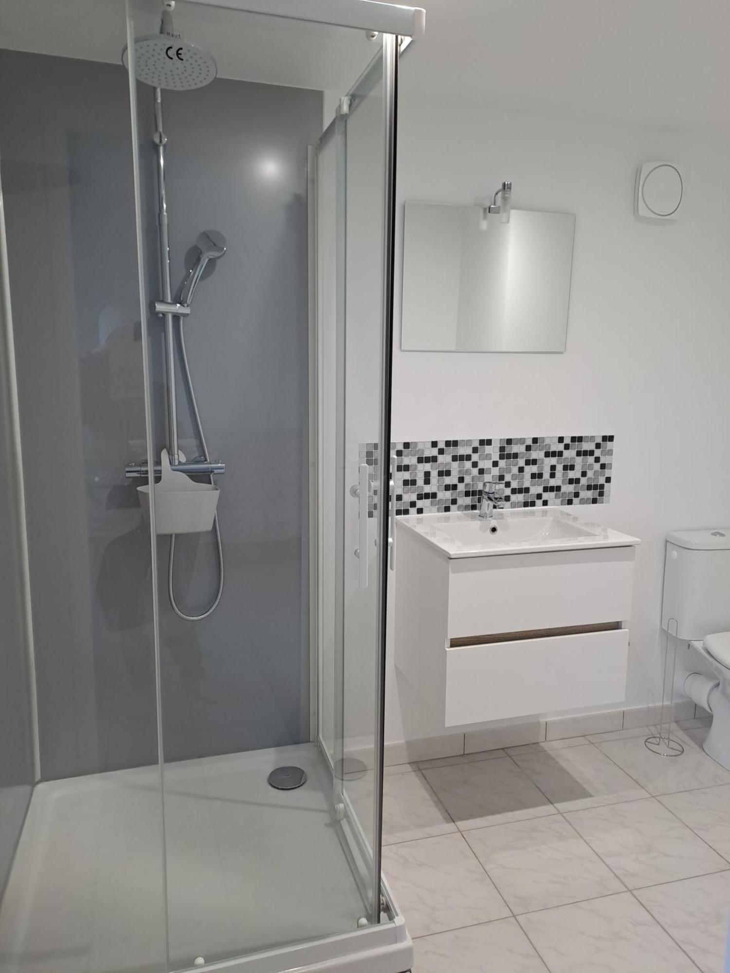 Civrac-en-Médoc Chambres D'Hotes Chateau Pierre De Montignac מראה חיצוני תמונה